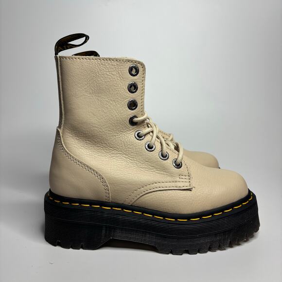 Dr. Martens Jadon III Leather Platform Combat Boots in Vintage Taupe Pisa - Picture 2 of 10